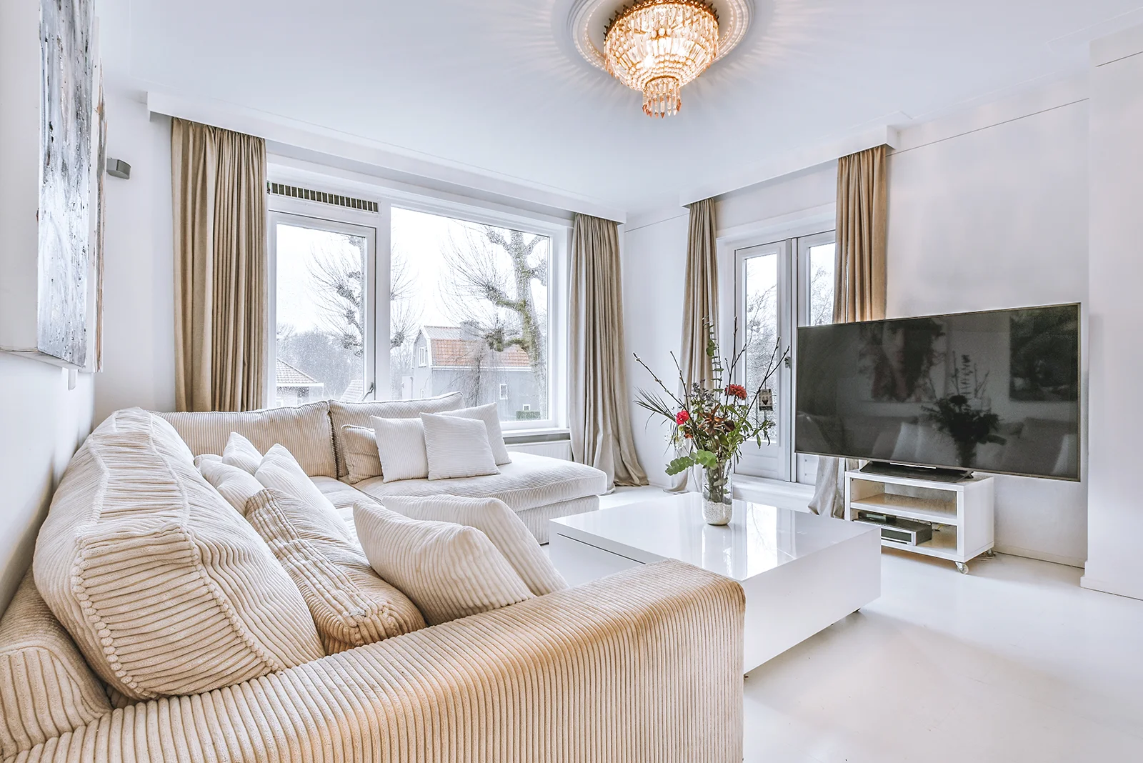 Rénovation de salon pour une maison à TOULOUSE Rénovation de salon pour une maison à TOULOUSE